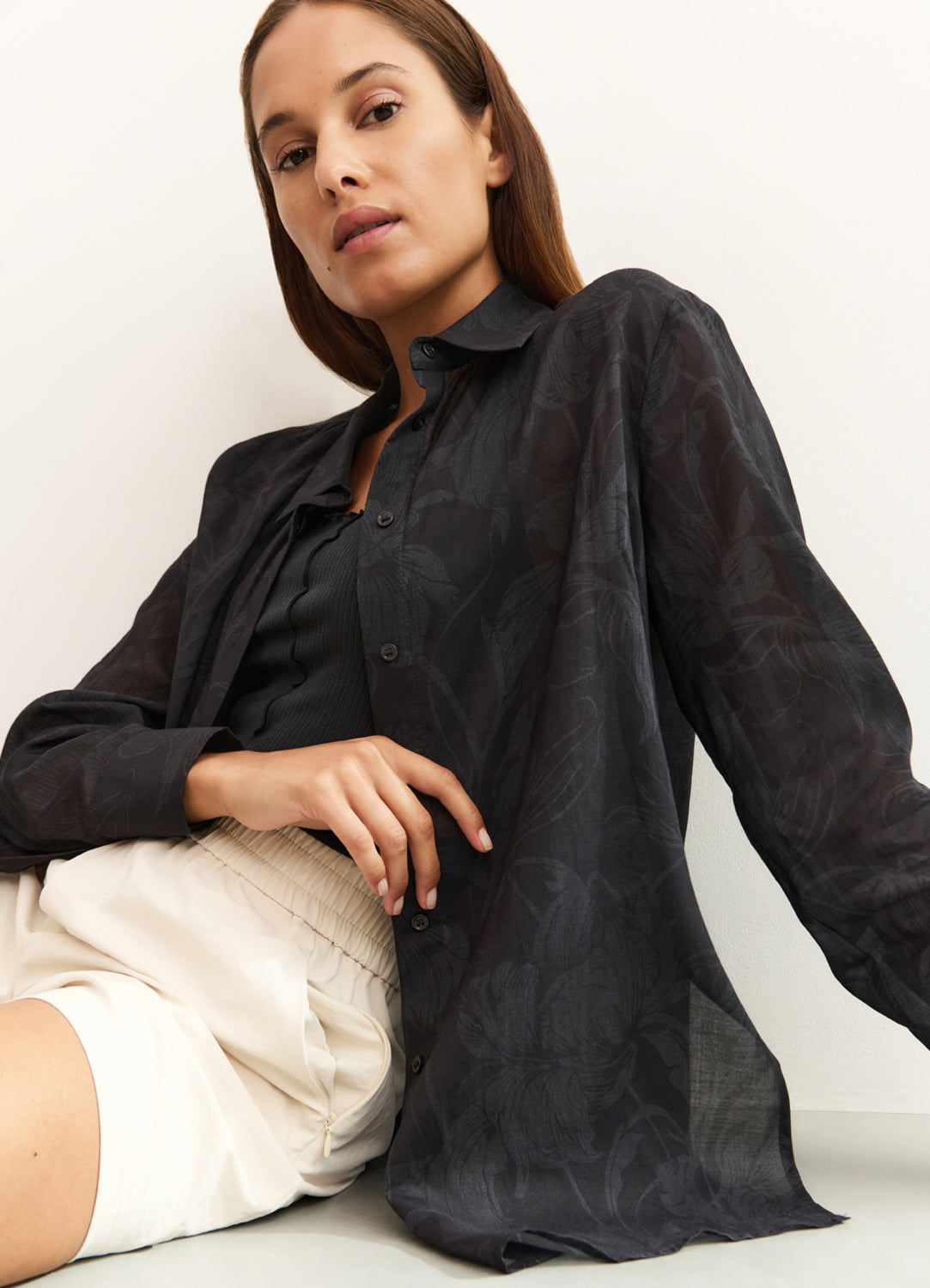 YAYA Singlet with Frilled Seams