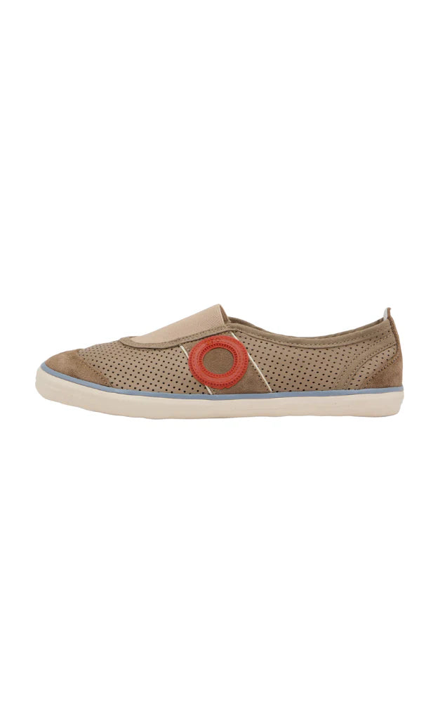 ARO Picada Slip-on Sneaker