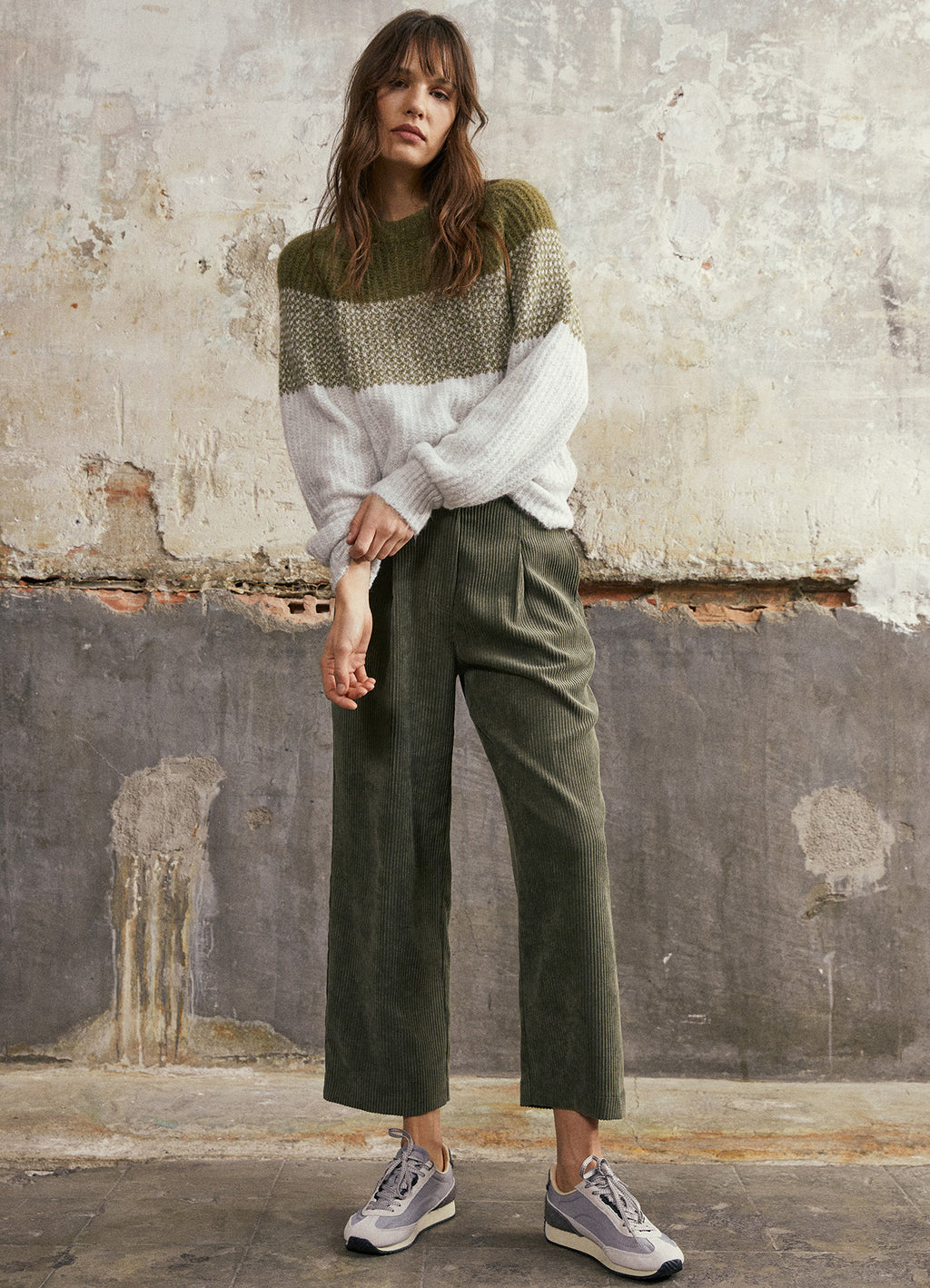 Andam Ankle-length Corduroy Pants