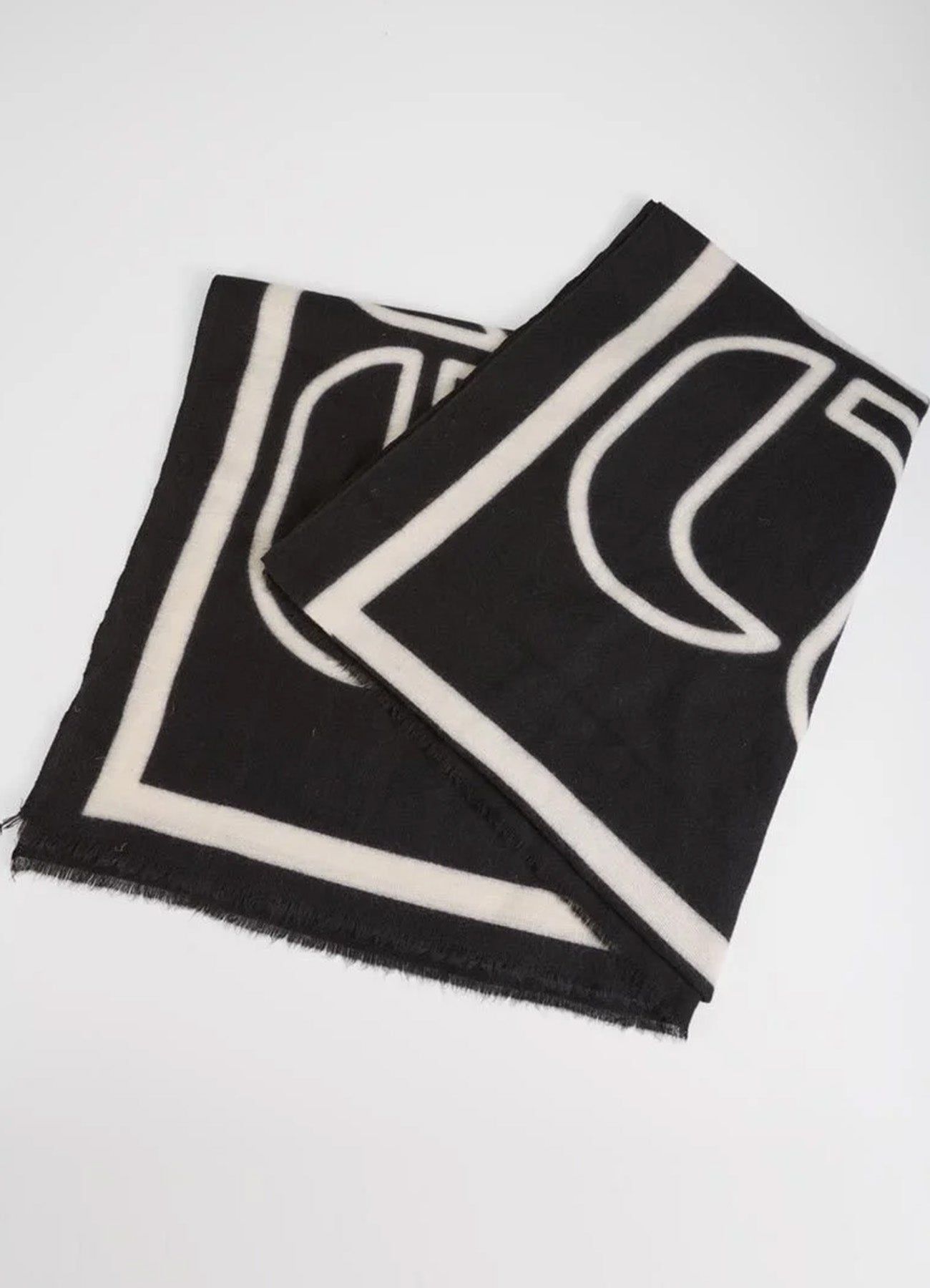 Le Temps des Cerises Black Scarf