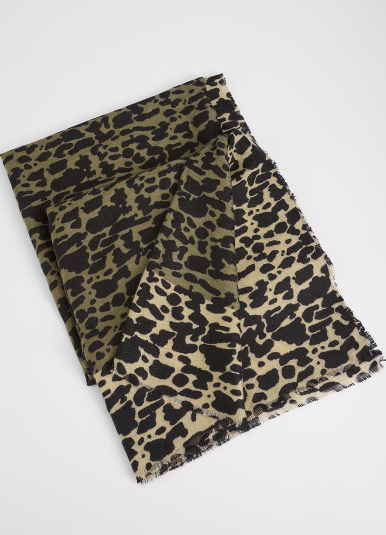 Le Temps des Cerises Lizard Scarf