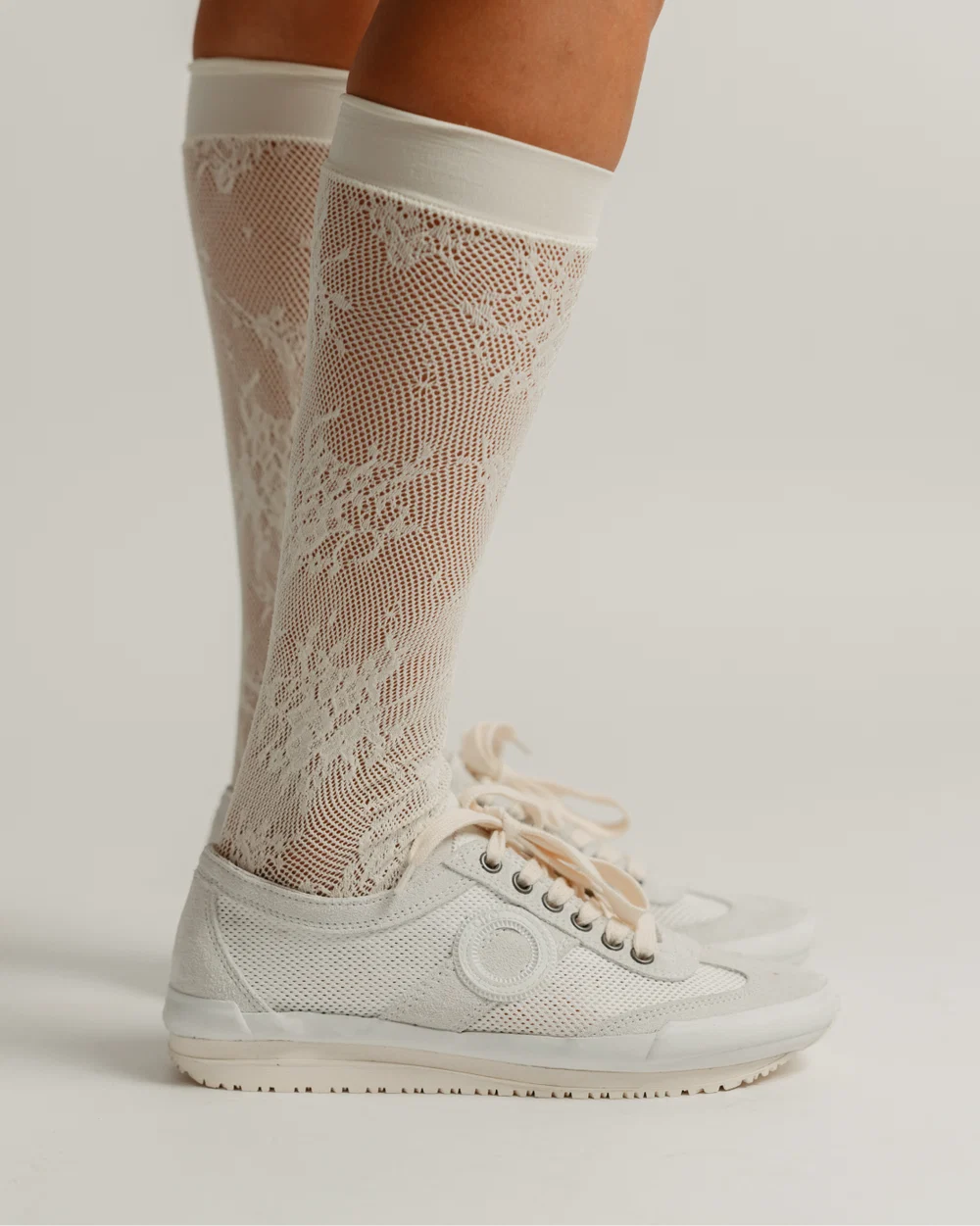 ARO Joaneta Plus Sneaker - White