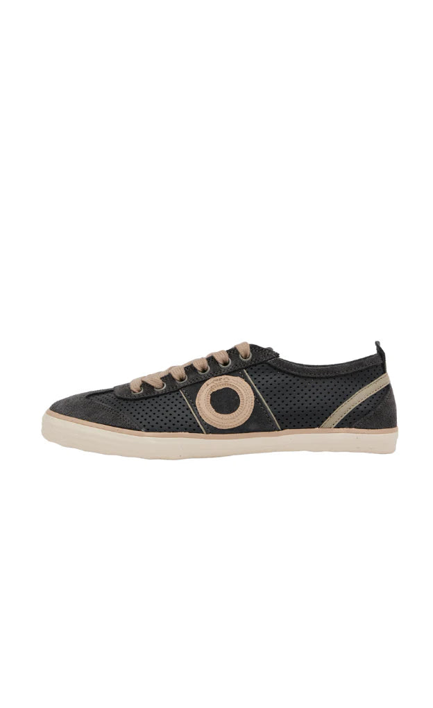 ARO Picada Sneaker