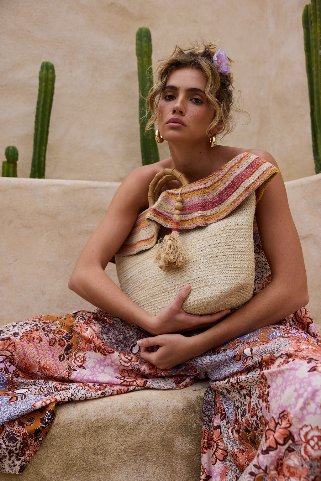 Holiday Bella Basket Pink