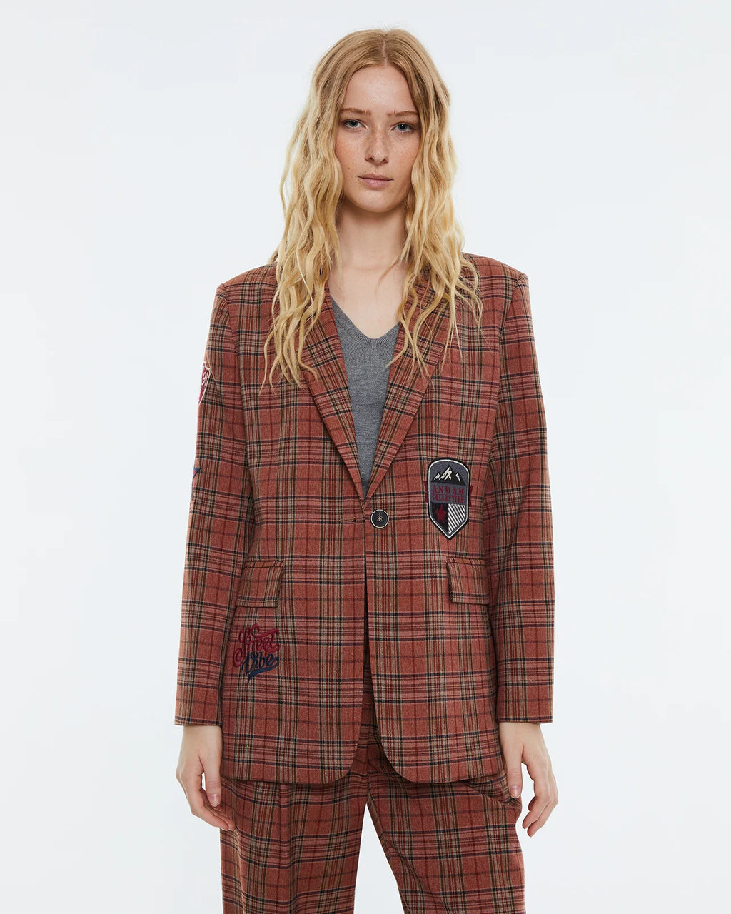 Andam Checked Print Blazer