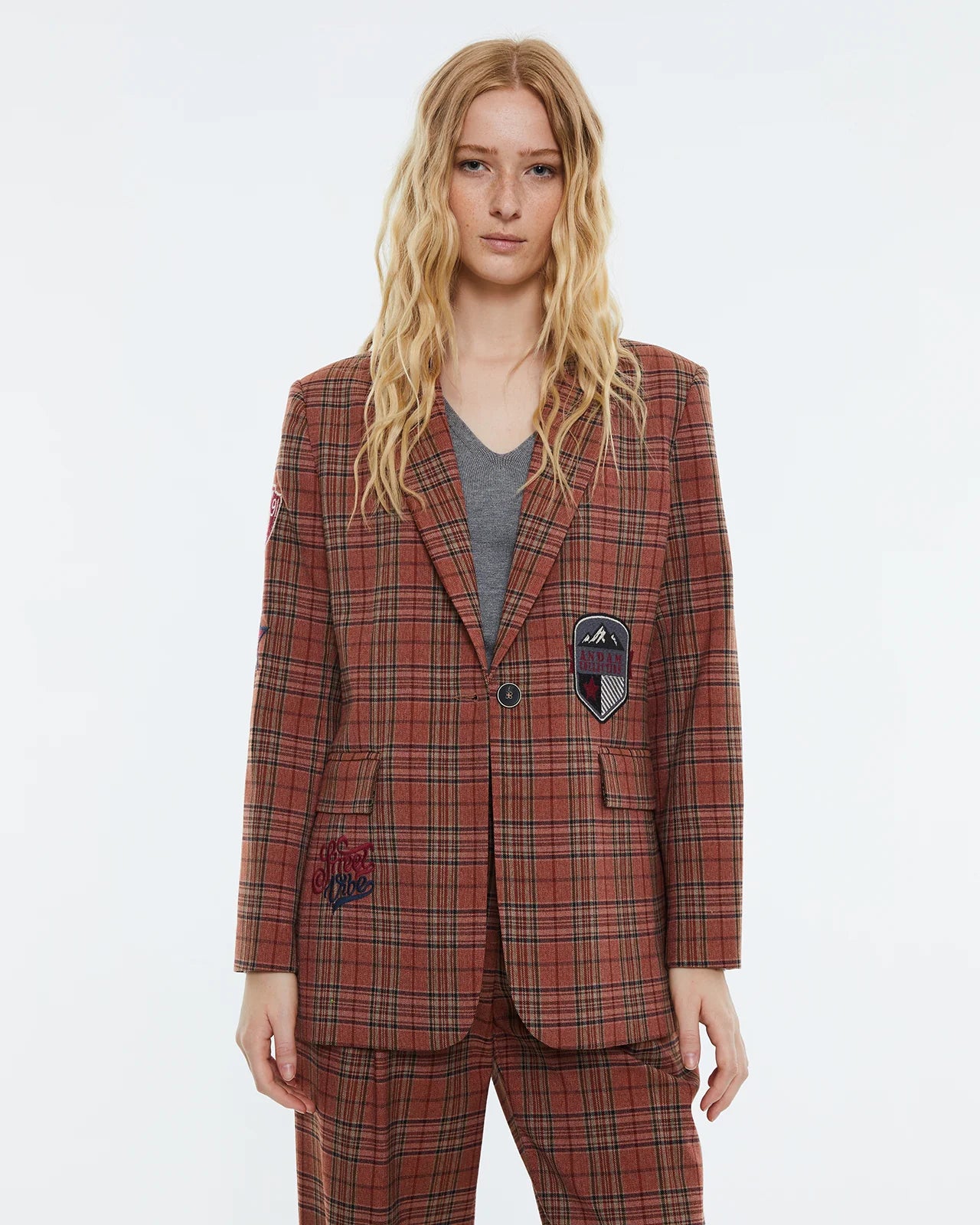 Andam Checked Print Blazer
