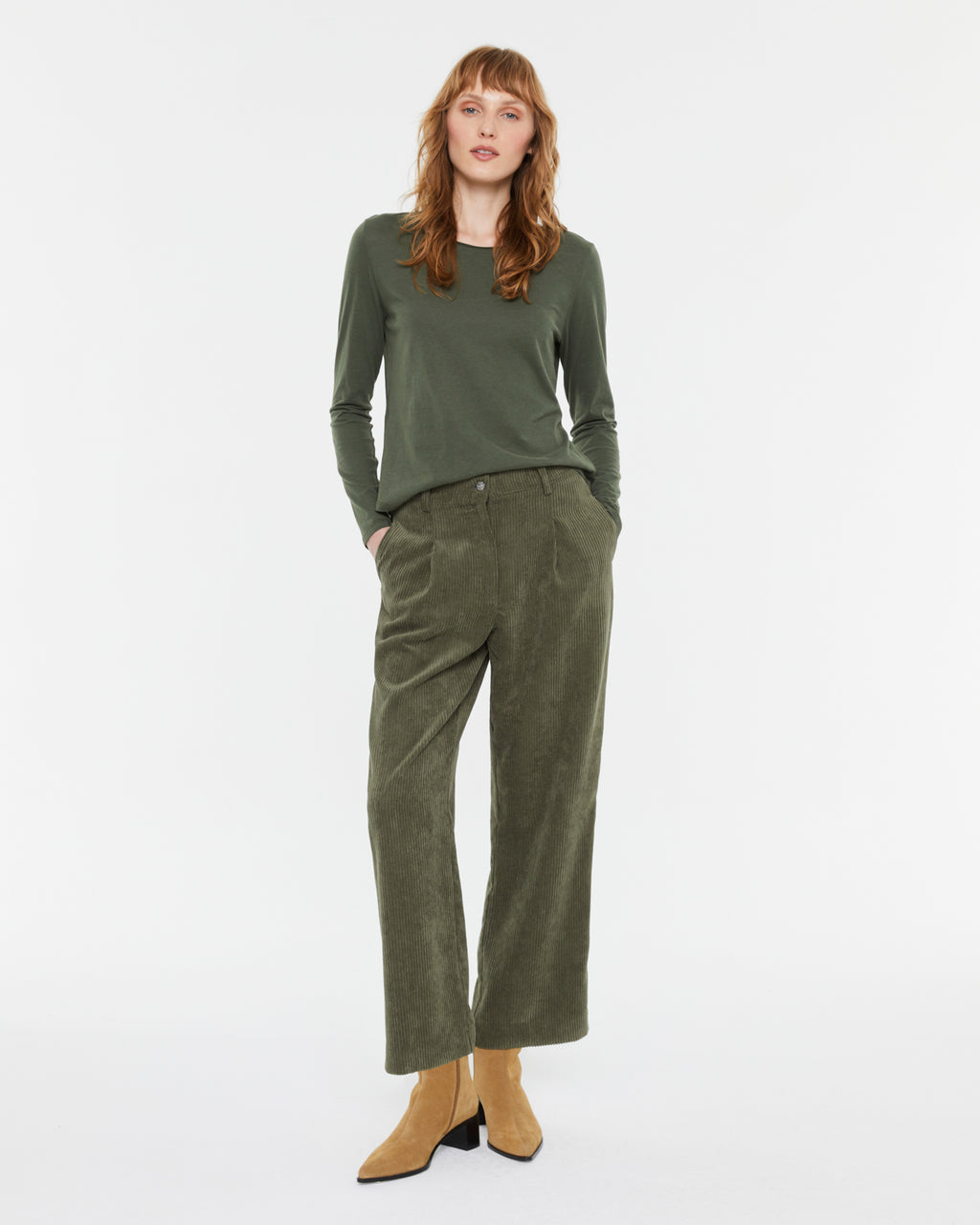Andam Ankle-length Corduroy Pants