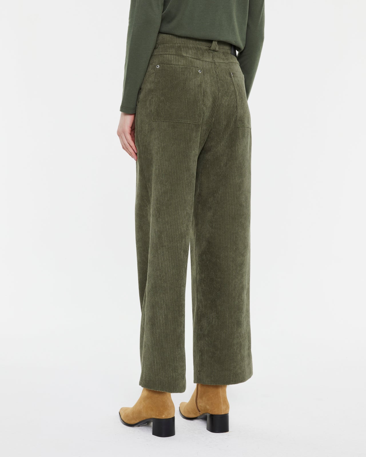 Andam Ankle-length Corduroy Pants