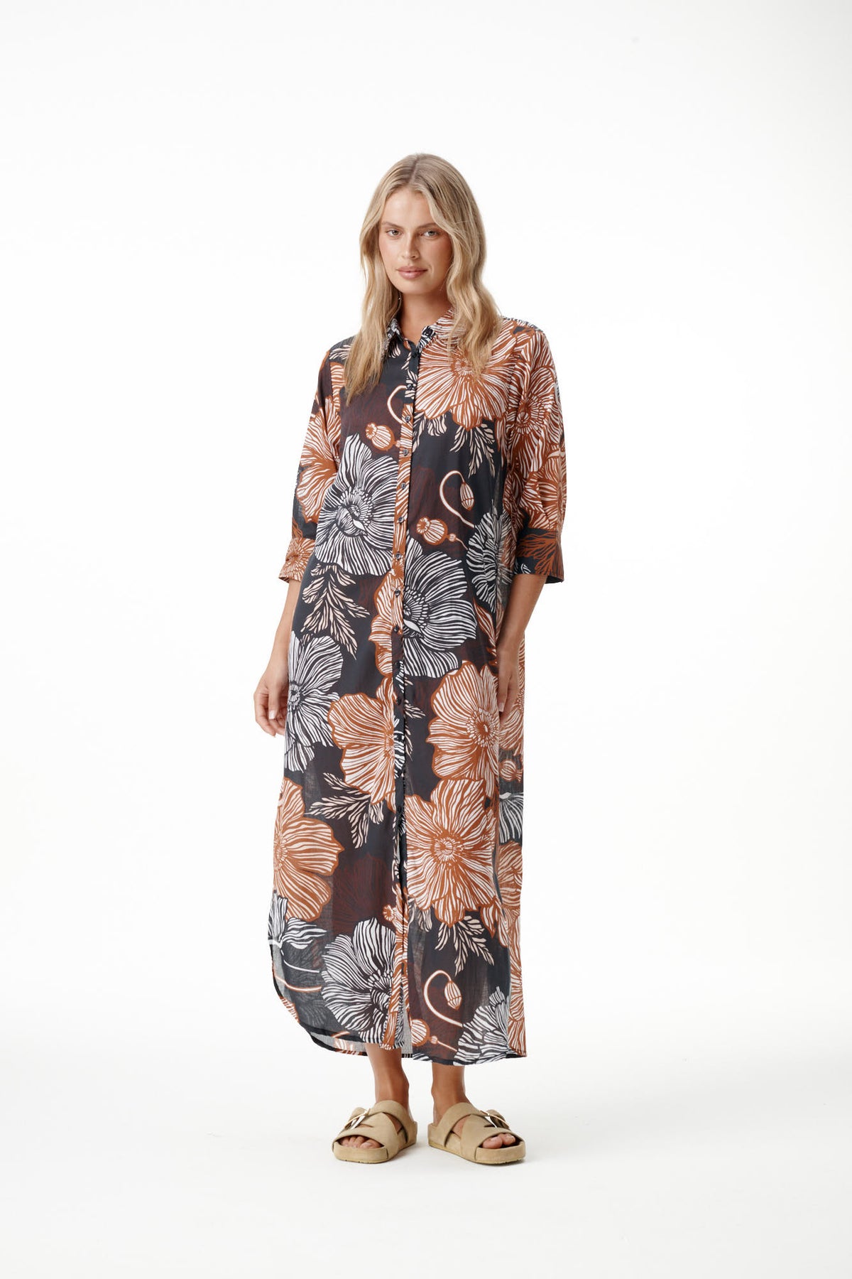 One Season Long Daisy-Desert Poppy-Cotton-Black/Tan