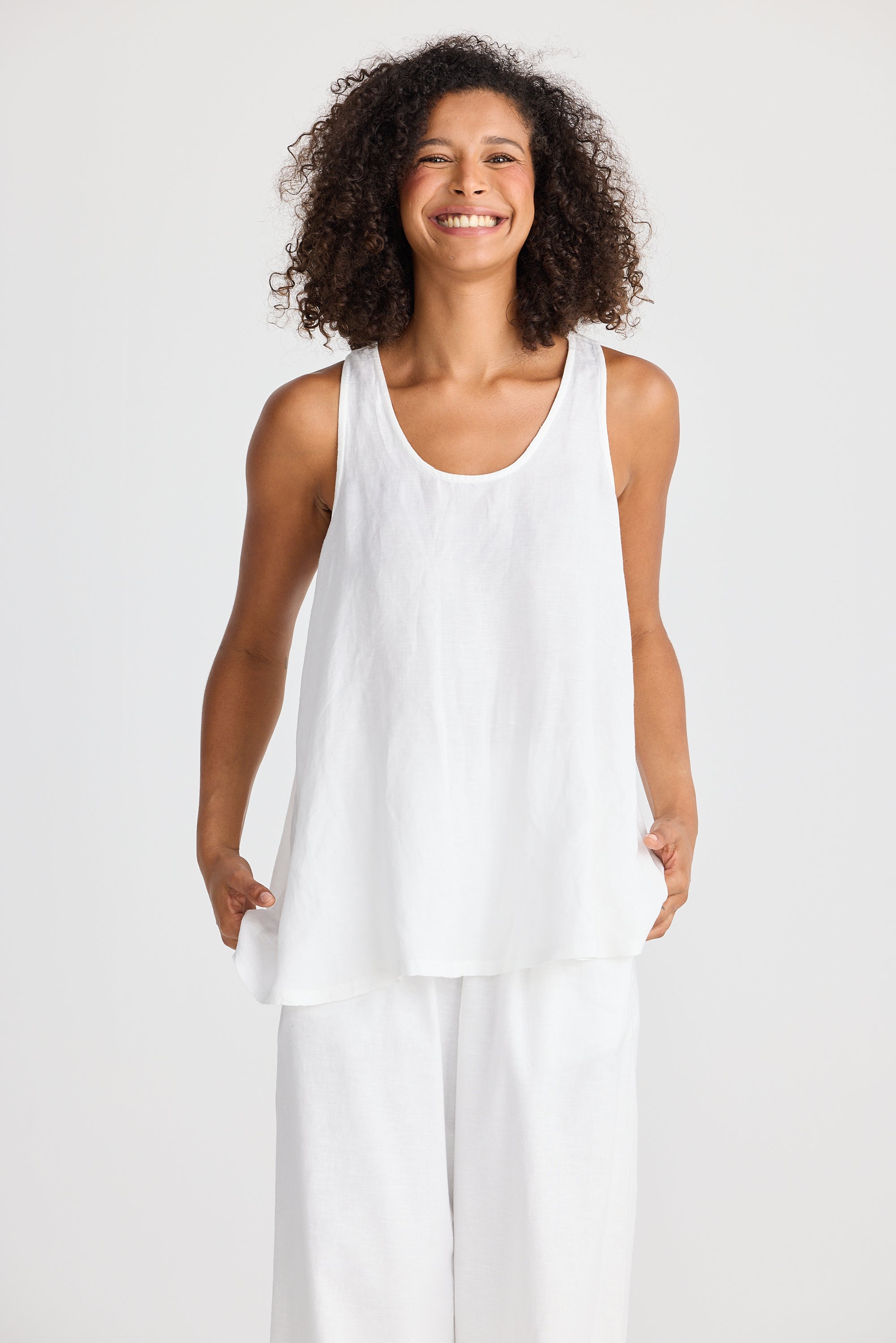 Shanty Livorno  Singlet - White Linen Blend