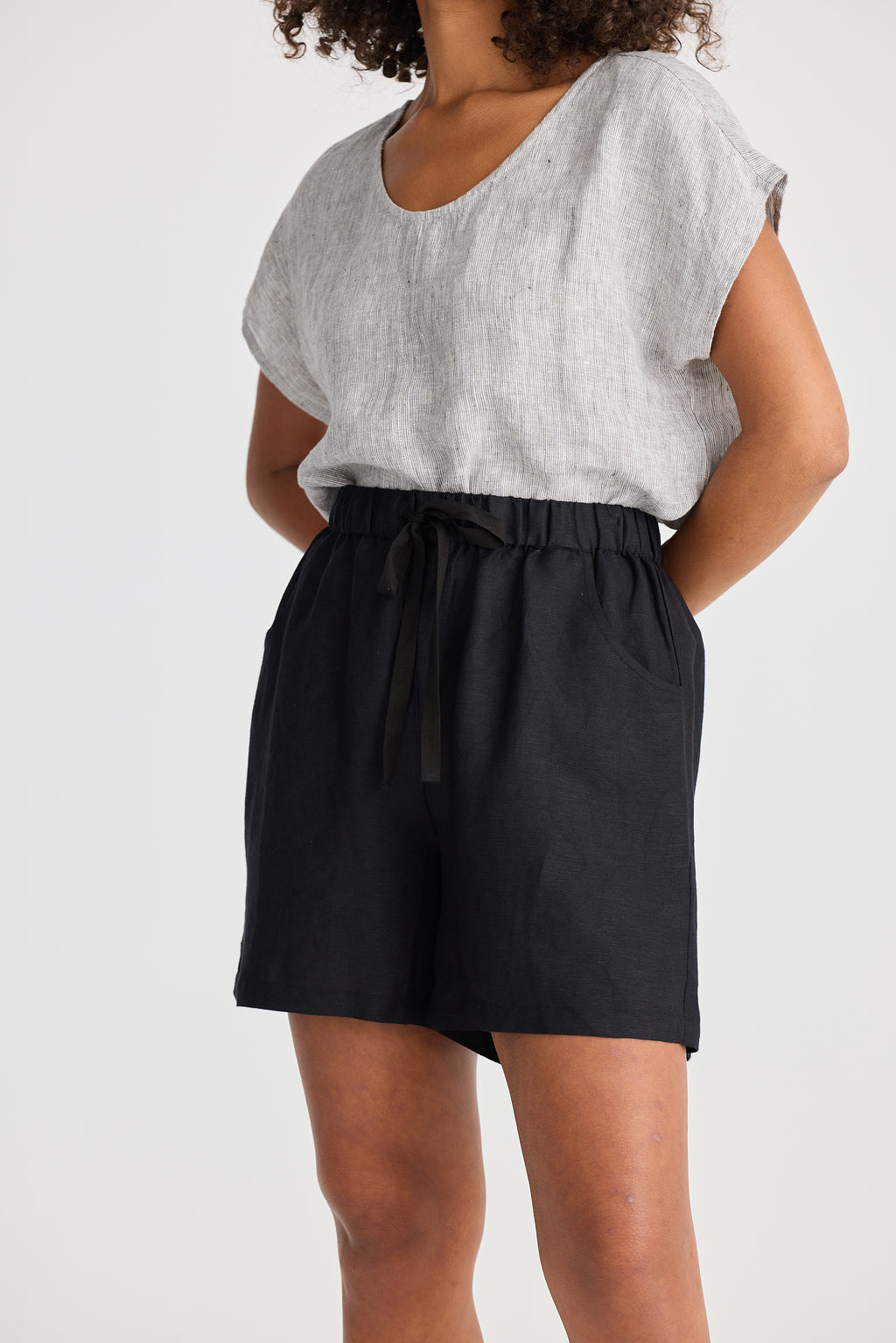 Shanty Miami Short - Black Linen Blend