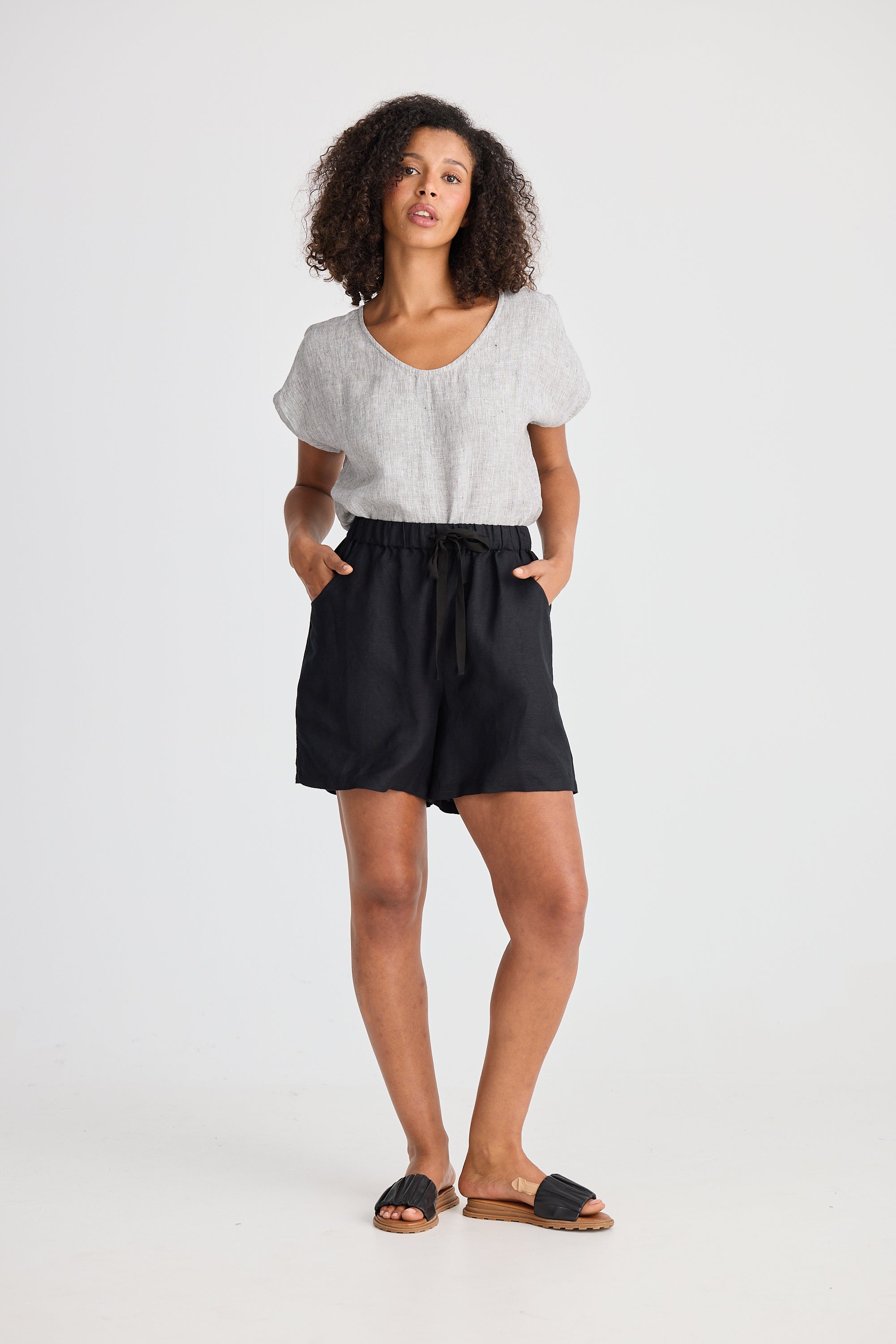 Shanty Miami Short - Black Linen Blend