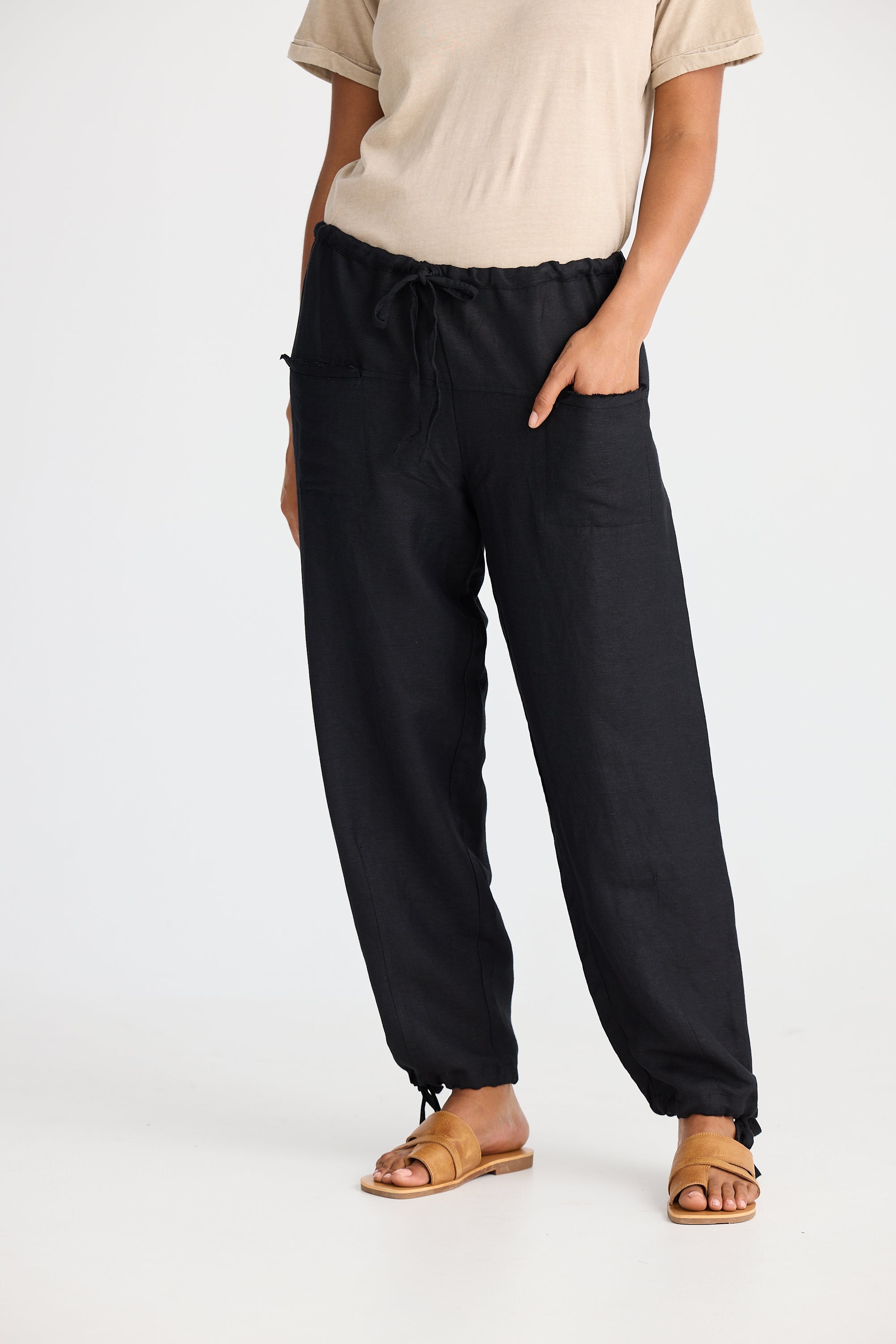 Shanty Amazon Pant - Black Linen Blend