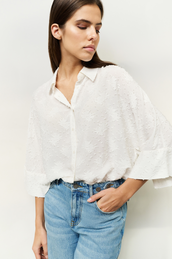 YAYA Cropped Loose Fit Jacquard Blouse