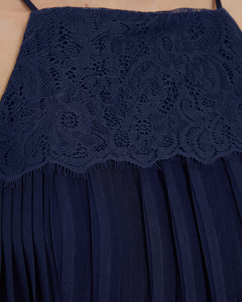 Andam Navy Top