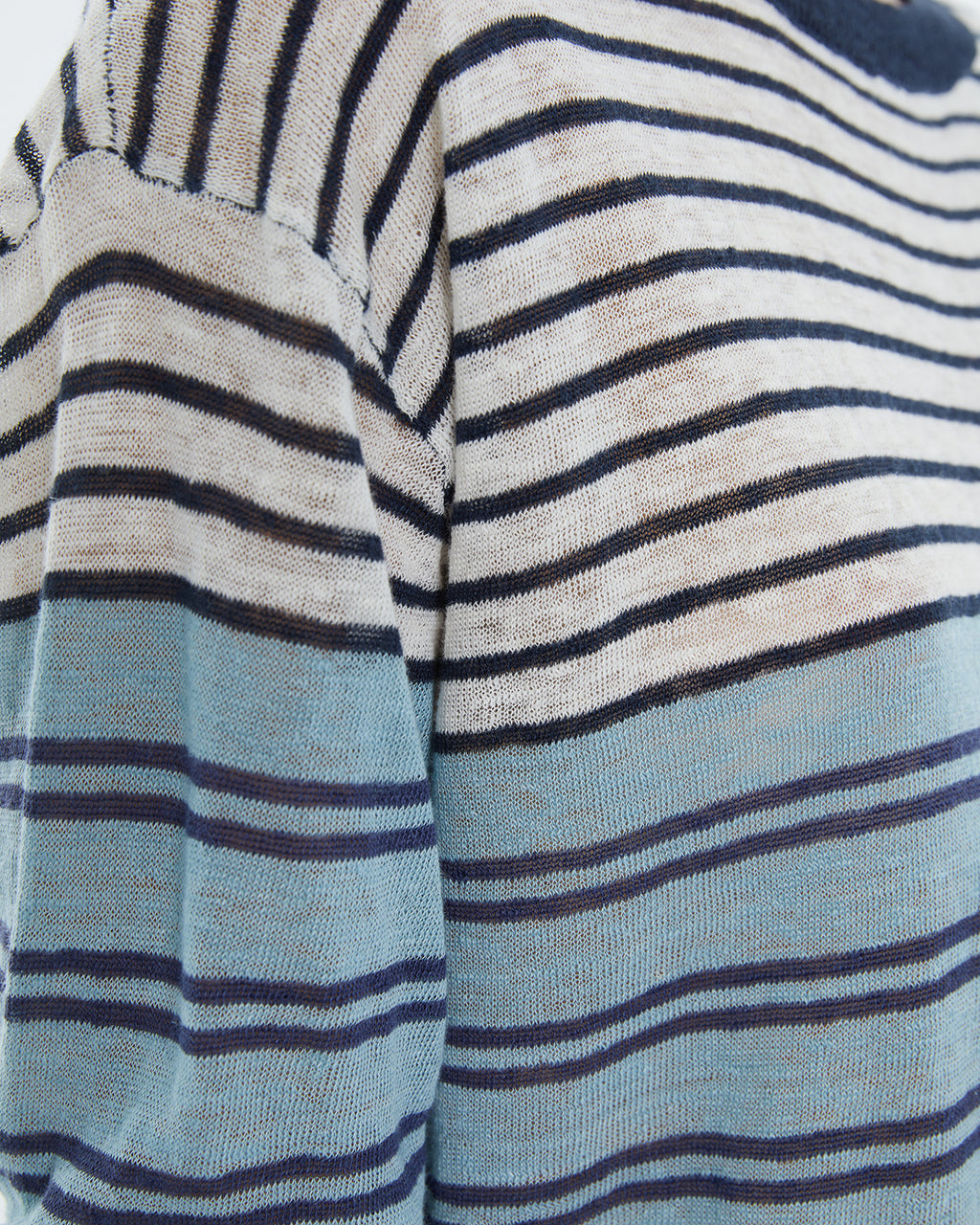 Andam fine-knit striped sweater with a round